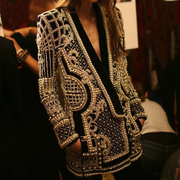 Loose Embroidered V-Neck Blazer