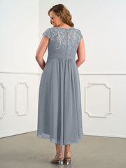 Plus Size Light Gray Chiffon Jewel Neck Short Sleeves Bridesmaid Dress