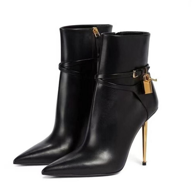 Pointed Ankle Boots with Lock Detail