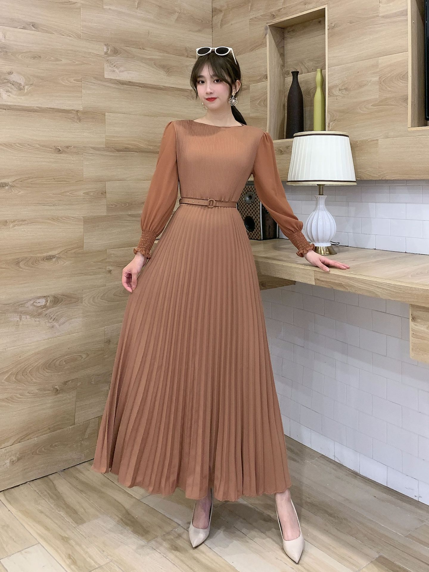 Simple Pleated Long Sleeves Belted Maxi Dress