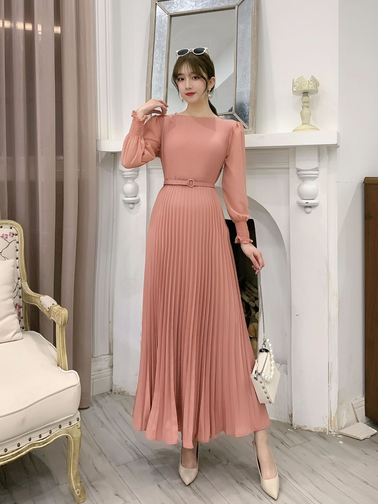 Simple Pleated Long Sleeves Belted Maxi Dress