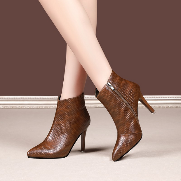 Pointed Toe Leather Ankle Boots with Zipper