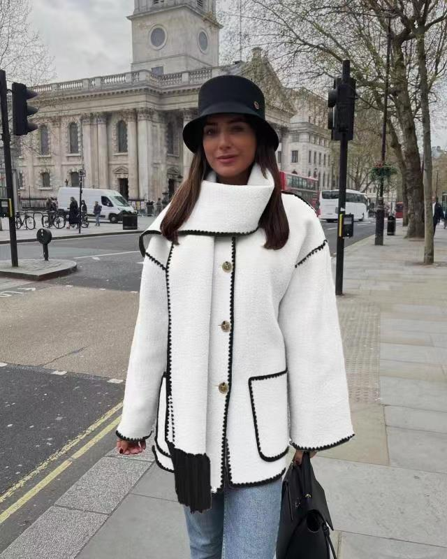 Elegant Coat With Scarf